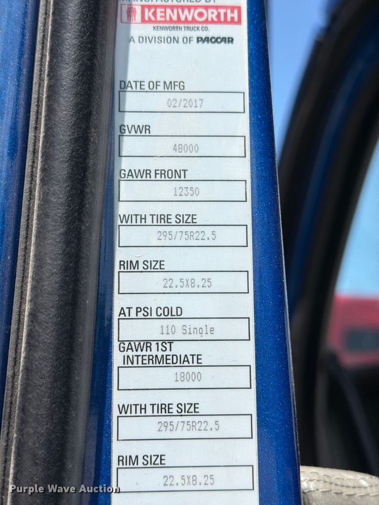image for item YA3409 2018 Kenworth T680  semi truck