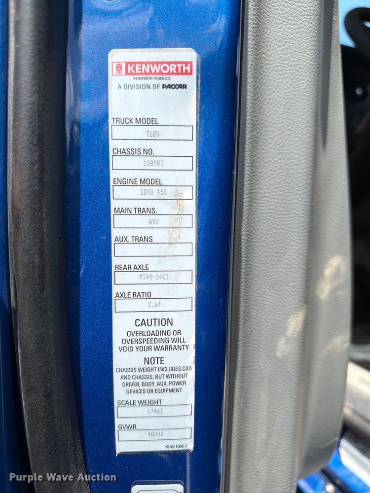 image for item YA3409 2018 Kenworth T680  semi truck