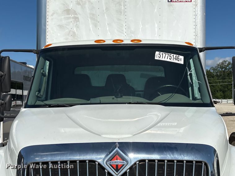 image for item YA3412 2019 International 4300 box truck