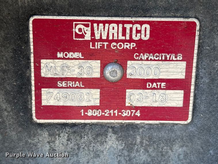image for item YA3412 2019 International 4300 box truck