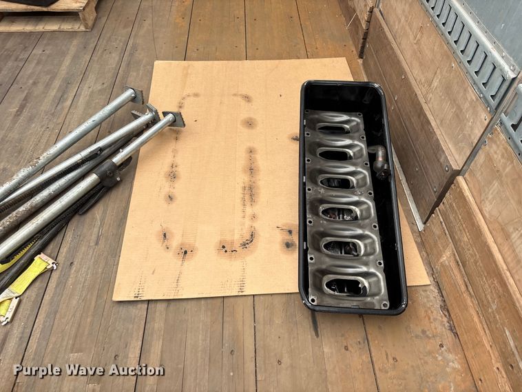 image for item YA3412 2019 International 4300 box truck