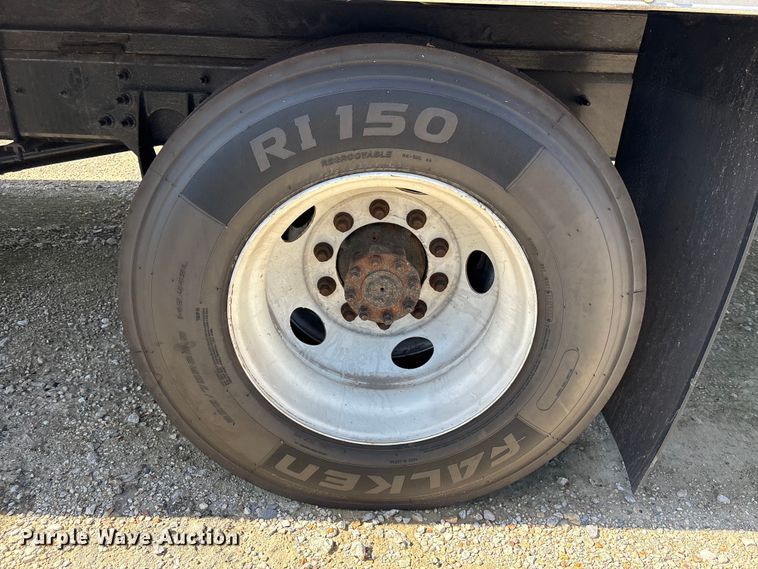 image for item YA3412 2019 International 4300 box truck