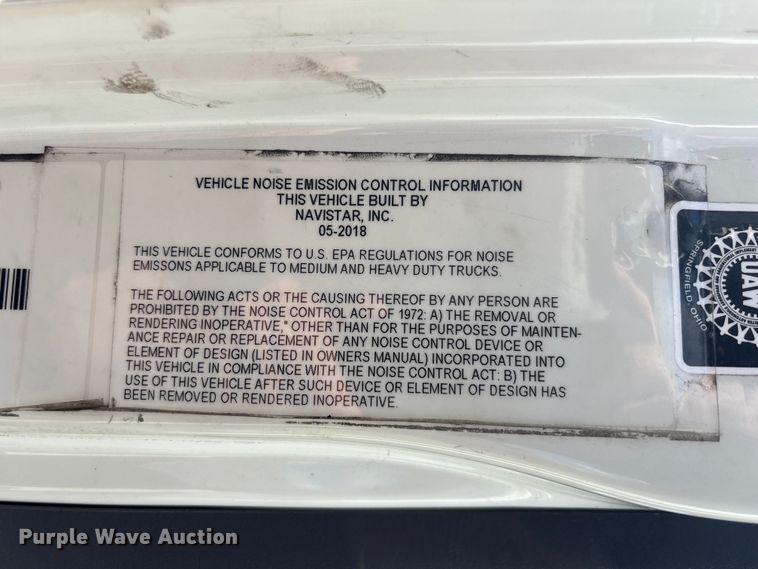 image for item YA3412 2019 International 4300 box truck