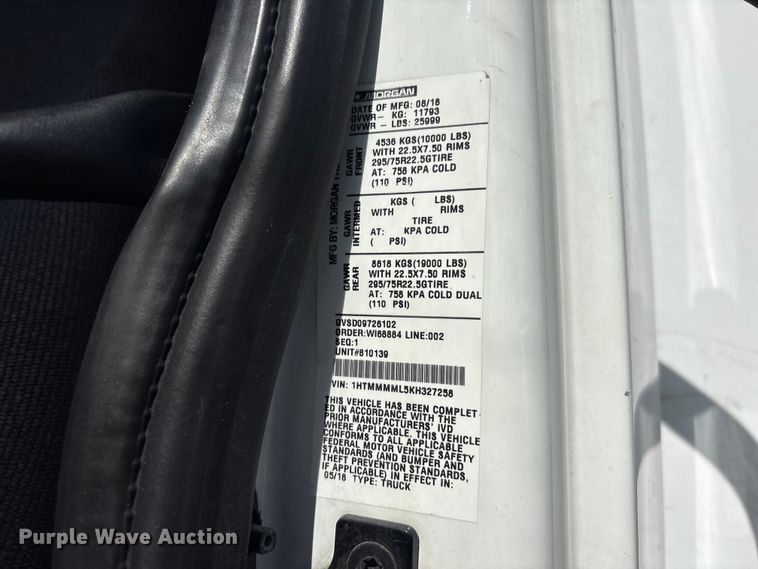 image for item YA3412 2019 International 4300 box truck