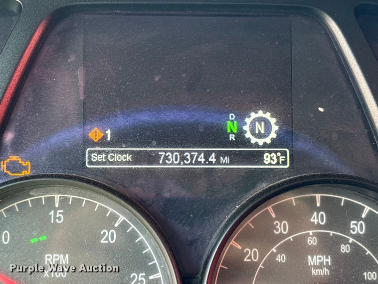 image for item YA3454 2019 Peterbilt 579 semi truck