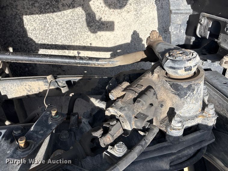 image for item YA3500 2020 Kenworth T680 semi truck