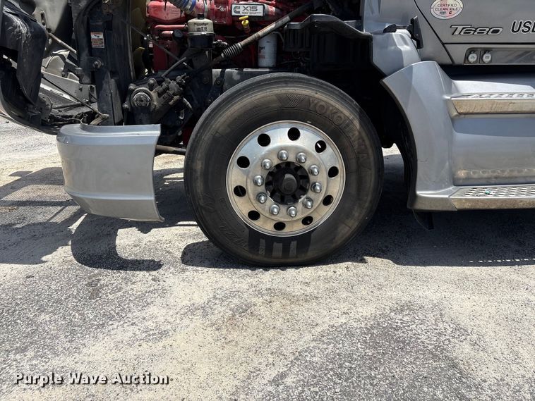 image for item YA3500 2020 Kenworth T680 semi truck