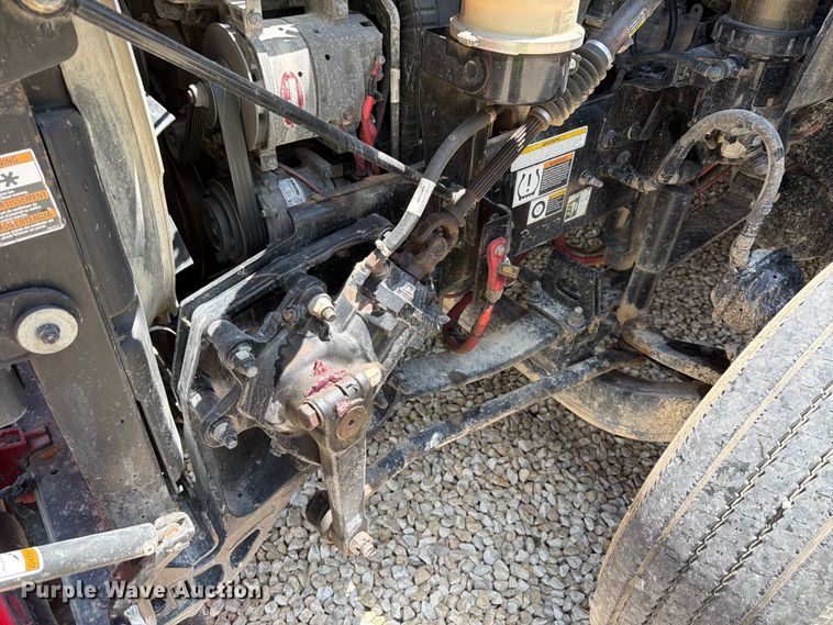 image for item YA3555 2019 Peterbilt 579 semi truck
