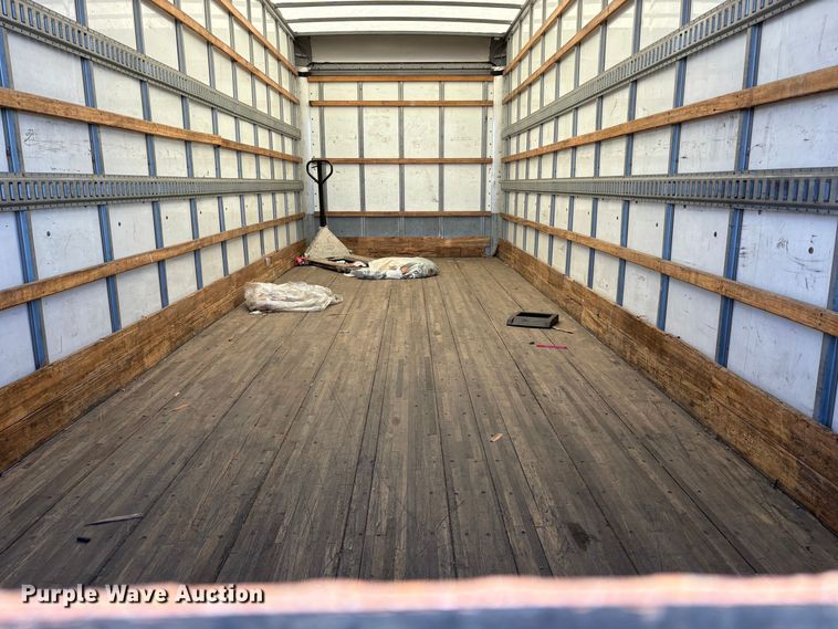 image for item YA3663 2018 International 4300 box truck