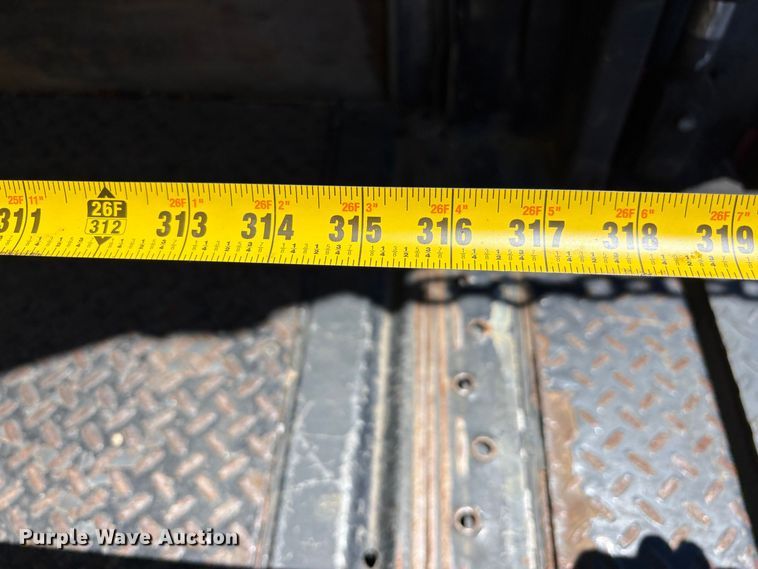 image for item YA3663 2018 International 4300 box truck