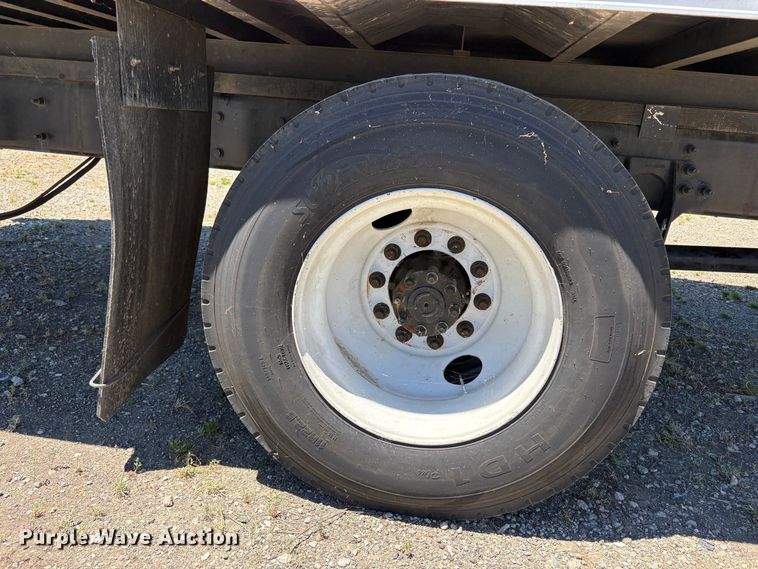 image for item YA3663 2018 International 4300 box truck