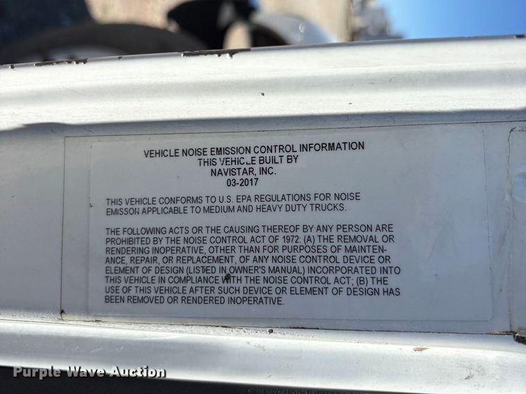 image for item YA3663 2018 International 4300 box truck