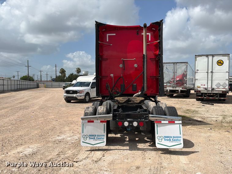 image for item YA3745 2023 Kenworth T680 semi truck