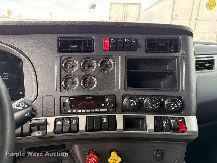 image for item YA3745 2023 Kenworth T680 semi truck