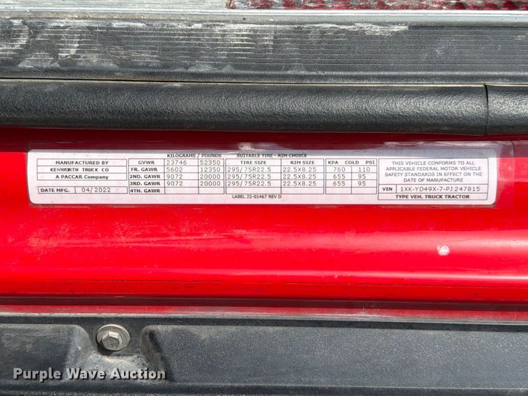 image for item YA3745 2023 Kenworth T680 semi truck