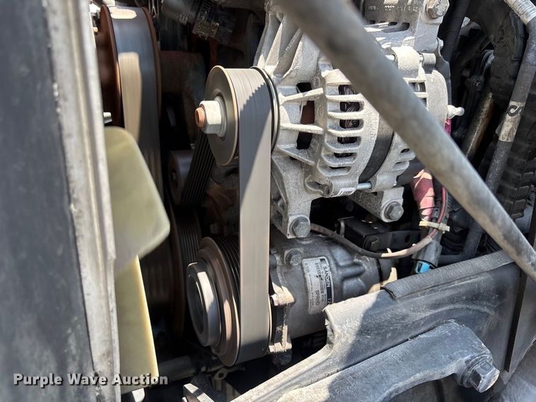 image for item YA3796 2019 Peterbilt 579 semi truck