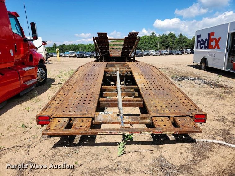 image for item YA3838 2017 Sun Country car carrier