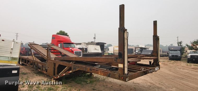 image for item YA3838 2017 Sun Country car carrier