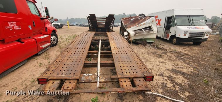 image for item YA3838 2017 Sun Country car carrier
