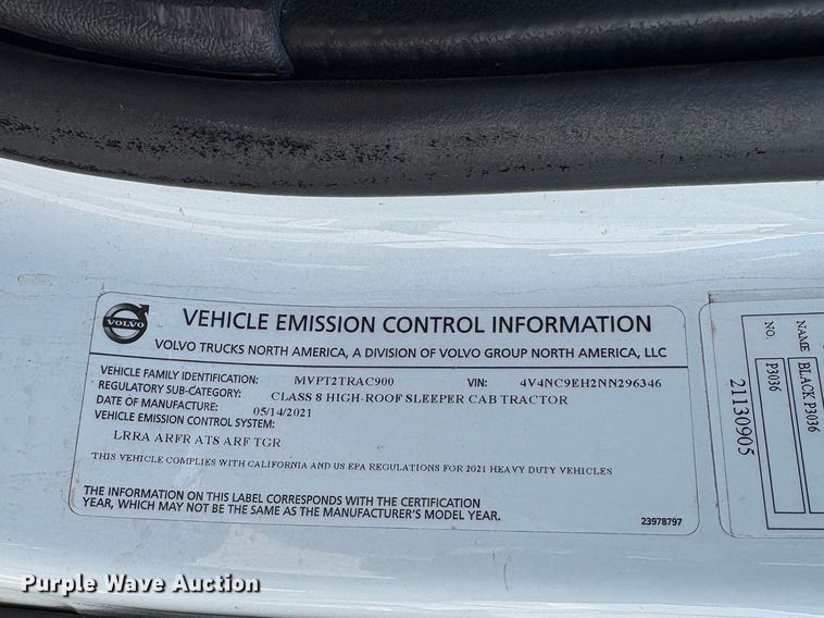 image for item YA3860 2022 Volvo VNL semi truck