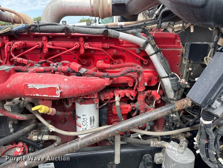 image for item YA3875 2012 Peterbilt 389 semi truck