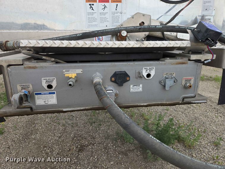 image for item YA3927 2025 East Genesis end dump trailer