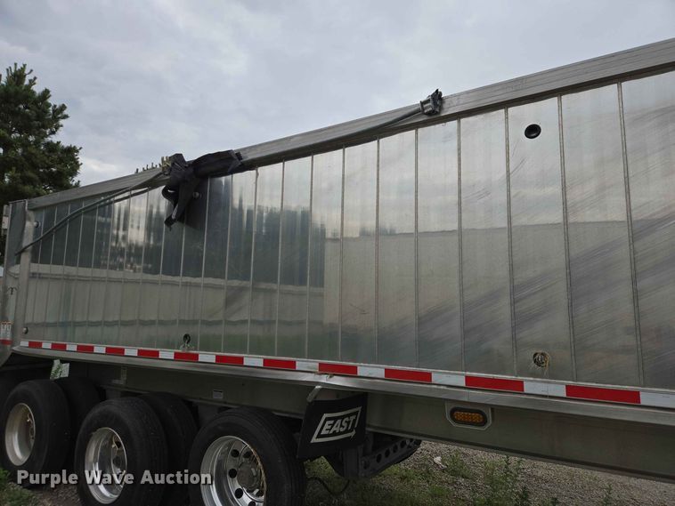 image for item YA3927 2025 East Genesis end dump trailer