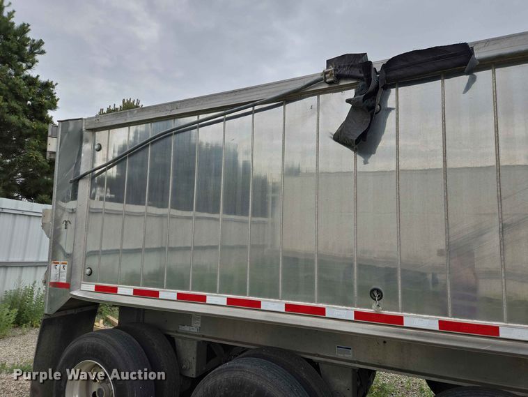 image for item YA3927 2025 East Genesis end dump trailer