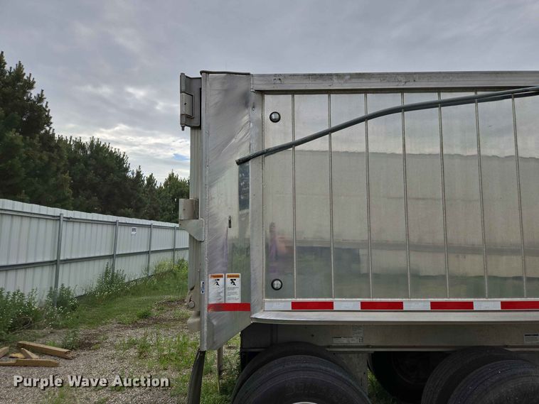 image for item YA3927 2025 East Genesis end dump trailer