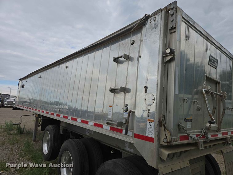 image for item YA3927 2025 East Genesis end dump trailer