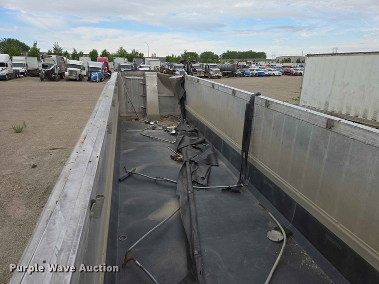 image for item YA3927 2025 East Genesis end dump trailer