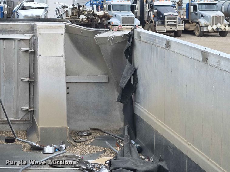 image for item YA3927 2025 East Genesis end dump trailer
