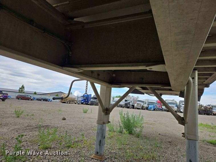 image for item YA3927 2025 East Genesis end dump trailer
