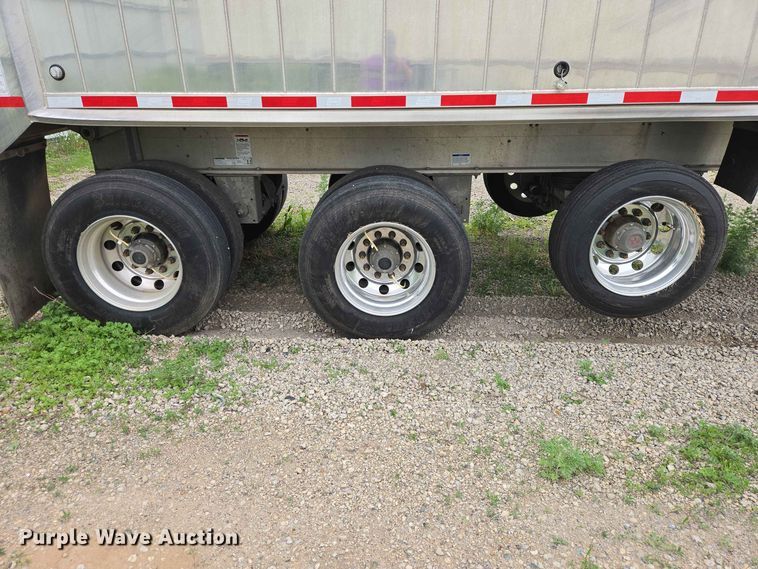 image for item YA3927 2025 East Genesis end dump trailer