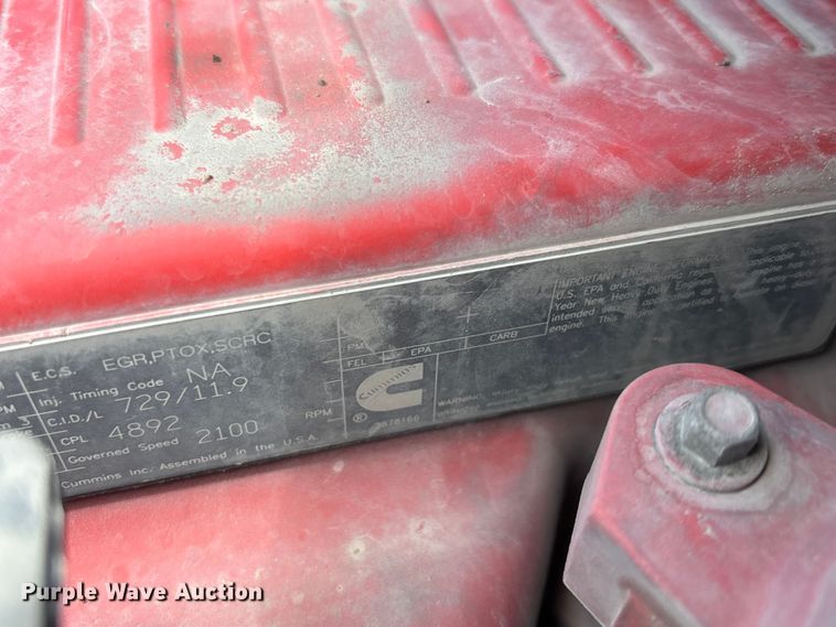 image for item YA3948 2018 Peterbilt 579 semi truck