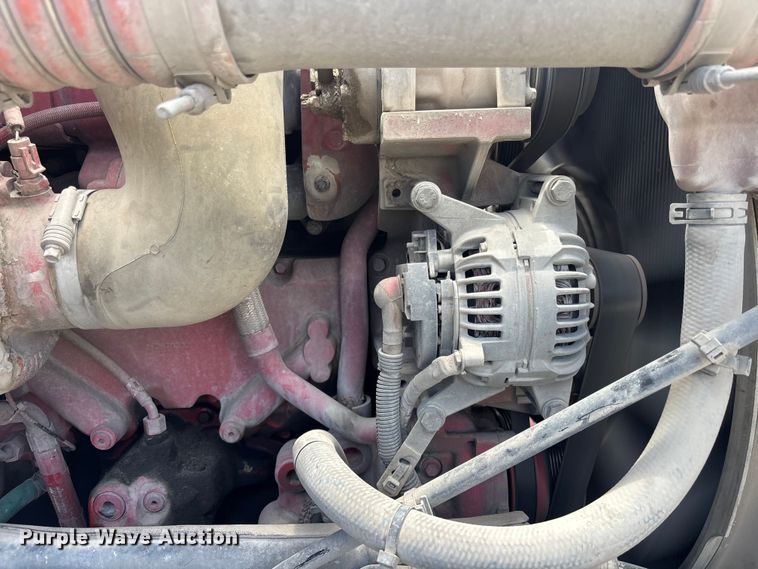 image for item YA3948 2018 Peterbilt 579 semi truck