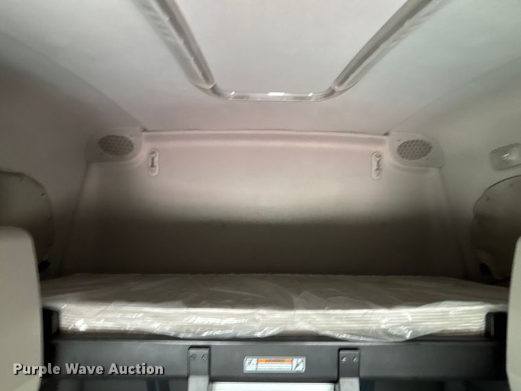 image for item YA3950 2021 Freightliner Cascadia semi truck