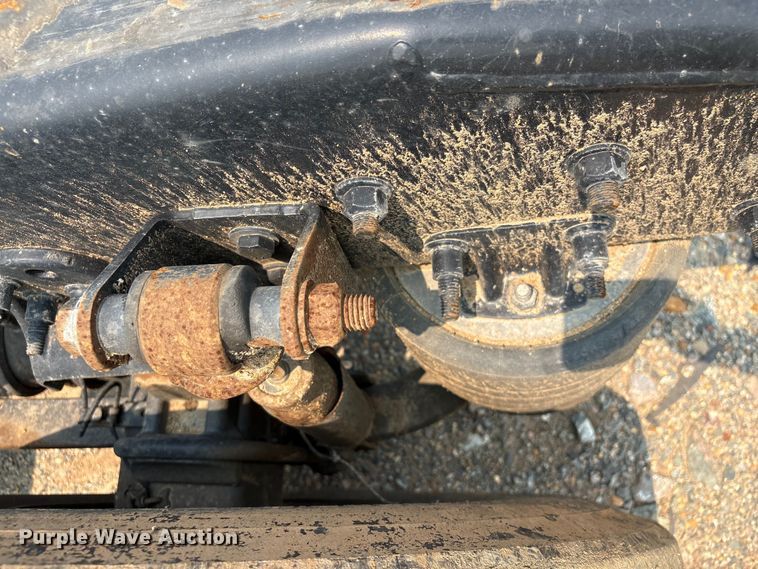 image for item YA4016 2020 Freightliner Cascadia semi truck