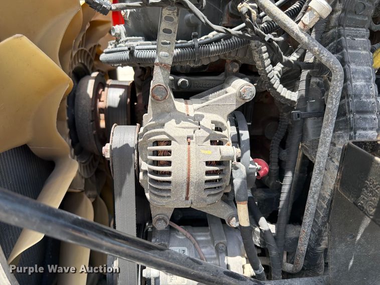 image for item YA4056 2017 Peterbilt 579 semi truck