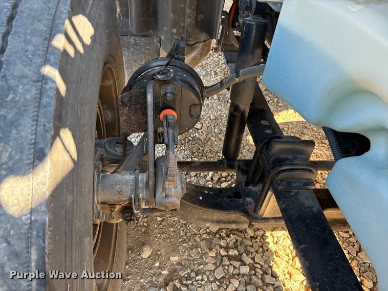 image for item YA4094 2019 International RH613 semi truck