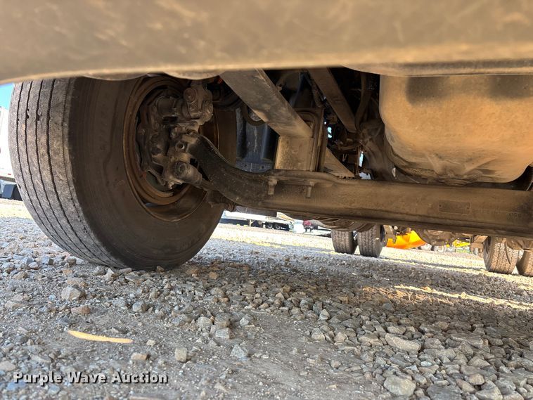 image for item YA4094 2019 International RH613 semi truck
