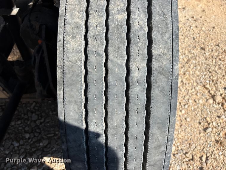 image for item YA4094 2019 International RH613 semi truck