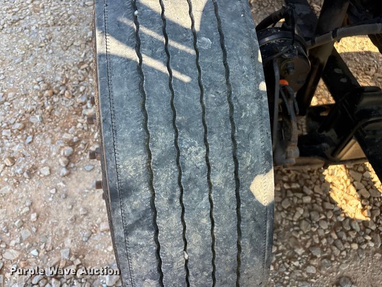 image for item YA4094 2019 International RH613 semi truck