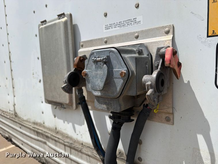 image for item YA4167 2014 Utility  VS2RA dry van trailer