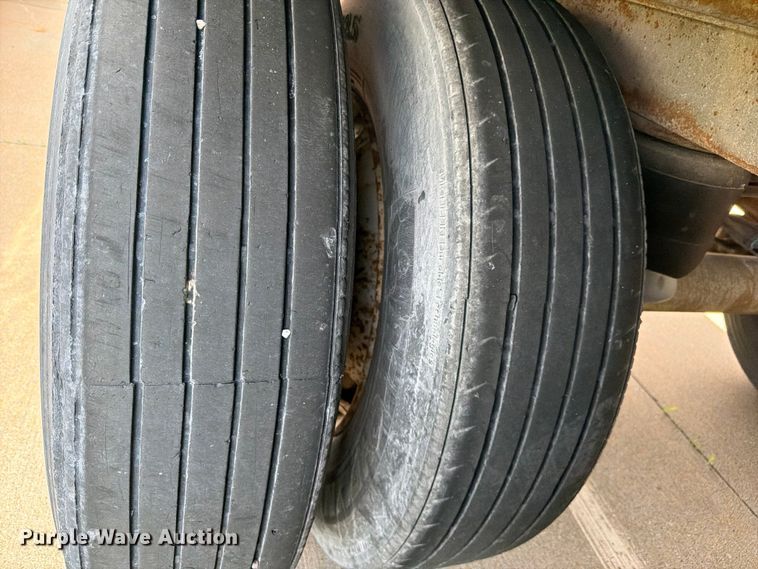 image for item YA4167 2014 Utility  VS2RA dry van trailer