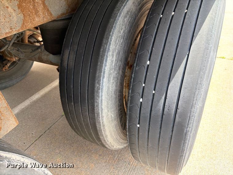 image for item YA4167 2014 Utility  VS2RA dry van trailer