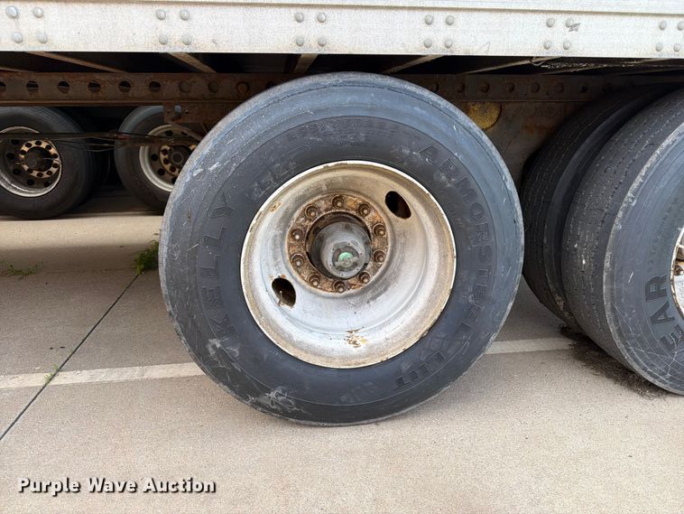 image for item YA4168 2008 Stoughton AVXW-535T-S-C-AR dry van trailer