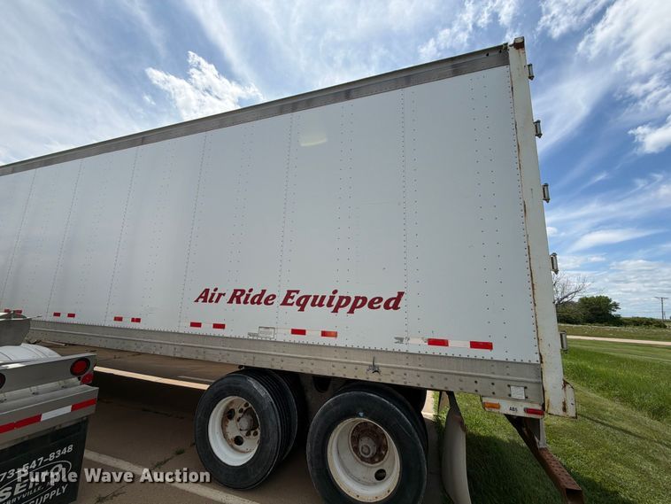 image for item YA4169 2005 Great Dane  7411TP-SA dry van trailer