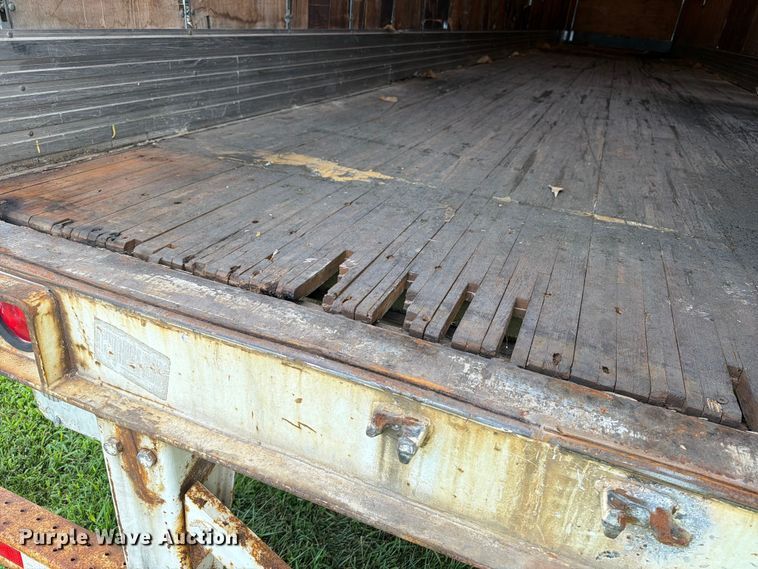 image for item YA4169 2005 Great Dane  7411TP-SA dry van trailer