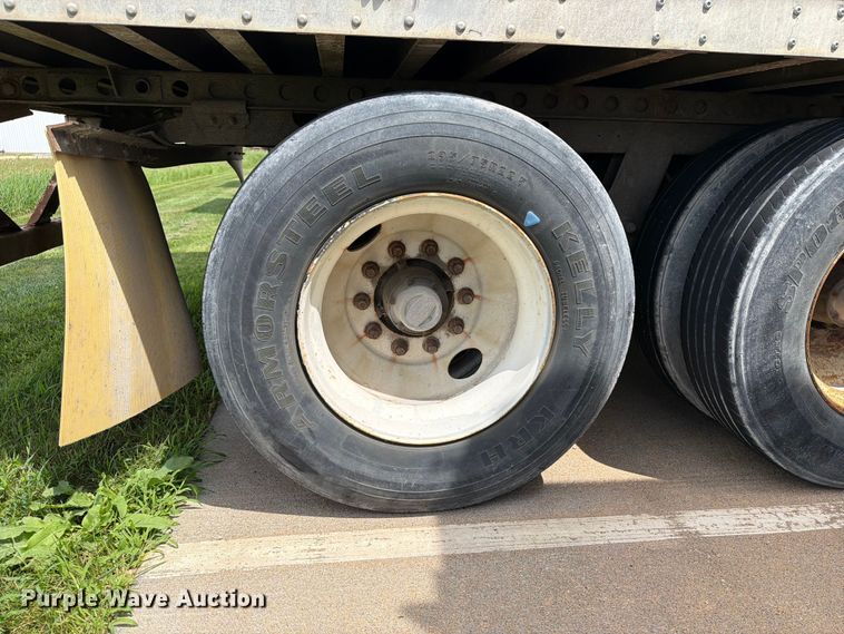 image for item YA4169 2005 Great Dane  7411TP-SA dry van trailer